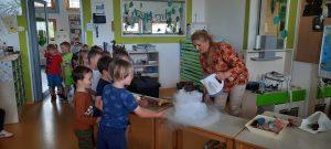 Planetarij 300x135 - PESTRO DOGAJANJE PRI MEDVEDKIH v maju