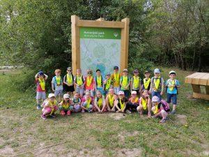 PohodCJ 300x225 - PESTRO DOGAJANJE PRI MEDVEDKIH v maju