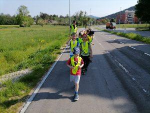 PohodCJ2 300x225 - PESTRO DOGAJANJE PRI MEDVEDKIH v maju