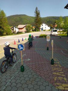 PTIČKI KOLESARČKI 346169553 1397933294335267 747357146977299509 n 1 225x300 - PTIČKI KOLESARČKI