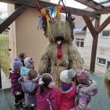 IMG 20240209 101213 220x220 - Kurenti obiskali enoto Rakek