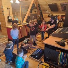 Miške v glasbenem studiu 210db82a2886ff0997485d51c893f370 220x220 - Miške v glasbenem studiu