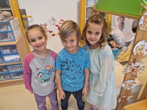 Sodelovanje s starši v oddelku Miške 88005374a5043b5fe247d7e17d36527d 300x225 - Sodelovanje s starši v oddelku Miške