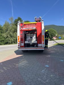 Uspešno izvedene vaje evakuacije v vseh enotah Vrtca Martin Krpan Cerknica IMG 3371 225x300 - Uspešno izvedene vaje evakuacije v vseh enotah Vrtca Martin Krpan Cerknica
