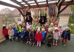 Sodelovanje s starši v oddelku Miške f773338f40295e3b36aee05a12f0b6ed 300x212 - Sodelovanje s starši v oddelku Miške