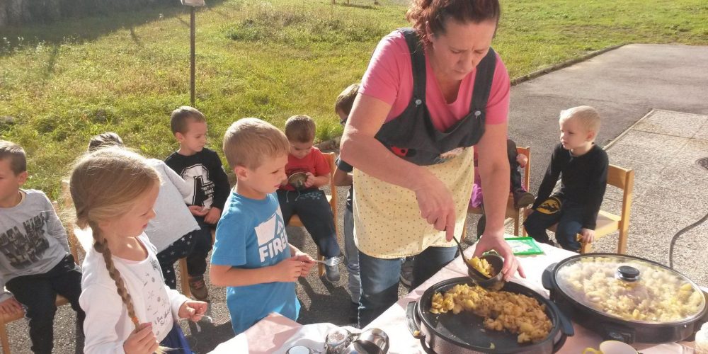 Krompirjeva pojedina