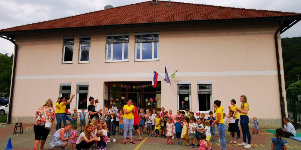 POZDRAV POLETJU V ENOTI GRAHOVO