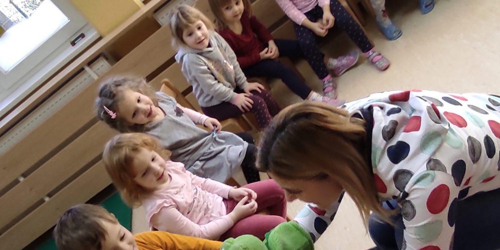 Tjaša in Kroki na obisku pri Metuljčkih